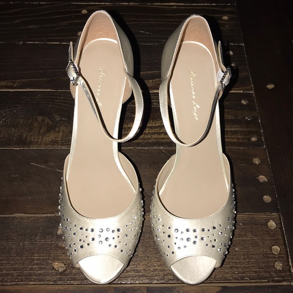 Brianna Leigh Bridal Shoes - Picture 2 of 7